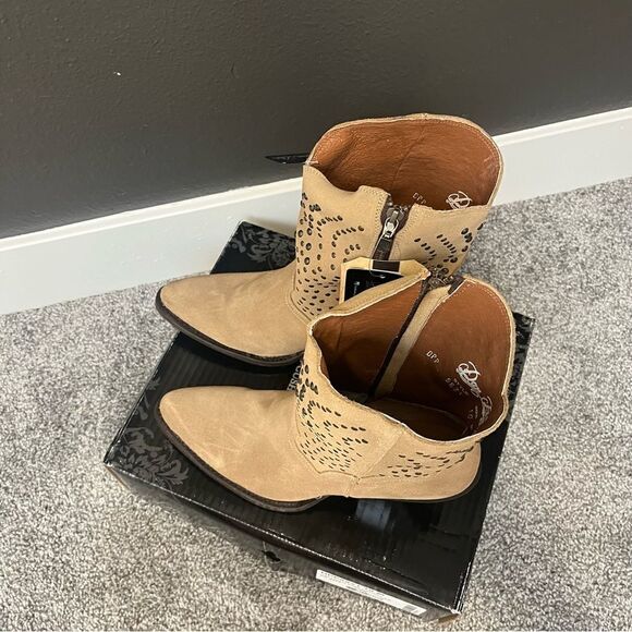 DAN POST Stud Boots - Picture 11 of 16